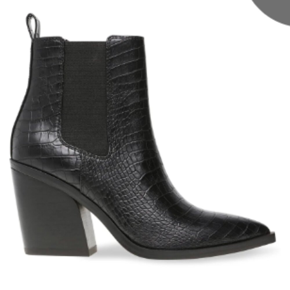 Steve Madden Black Leather Heeled Boots - Size 7.5